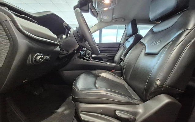 imagem-https://www.socarrao.com.br/sc-vehicle-images-prod/3577027/1789213257406-8440650_2_B_1140bbfba5.jpeg