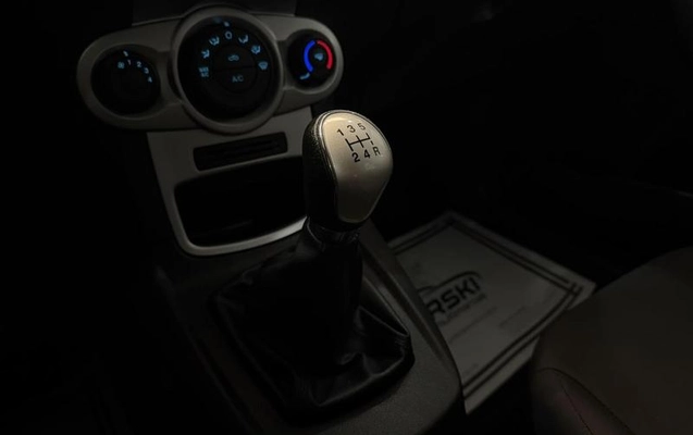 imagem-https://www.socarrao.com.br/sc-vehicle-images-prod/3577031/1789665655365-8433617_9_B_d03b9ddfaa.jpeg