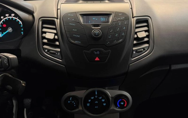 imagem-https://www.socarrao.com.br/sc-vehicle-images-prod/3577031/1789665655368-8433617_10_B_530e960e53.jpeg