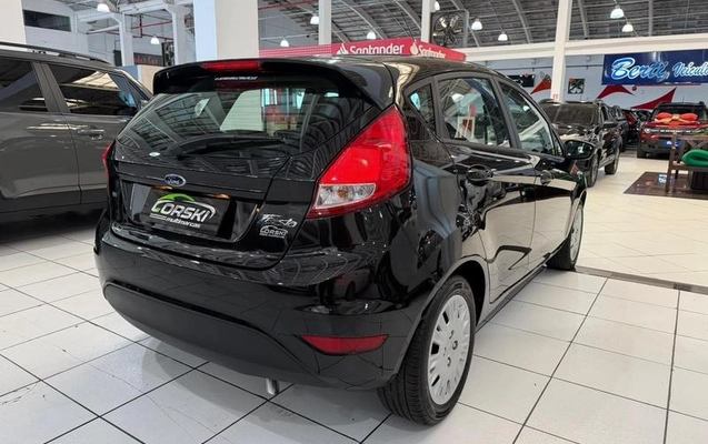 imagem-https://www.socarrao.com.br/sc-vehicle-images-prod/3577031/1789665655374-8433617_15_B_ffa4021db8.jpeg