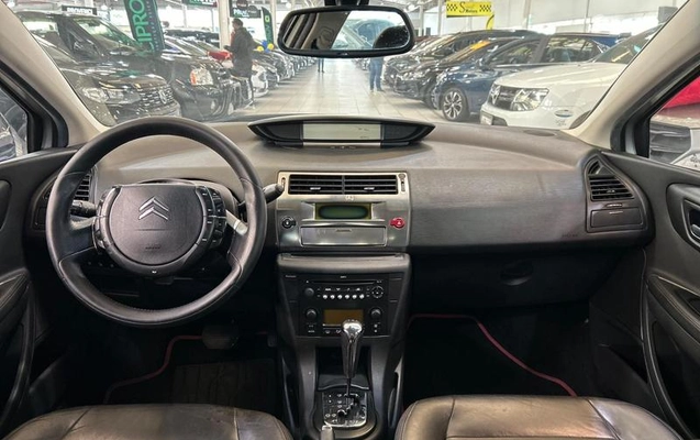 imagem-https://www.socarrao.com.br/sc-vehicle-images-prod/3577065/1788709957545-8313670_6_B_d9dd4a5c83.jpeg