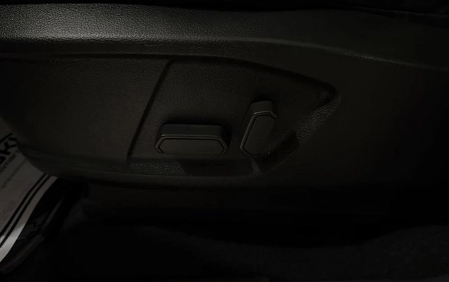 imagem-https://www.socarrao.com.br/sc-vehicle-images-prod/3577159/1789134921457-8433489_12_B_d0c7ef5478.jpeg