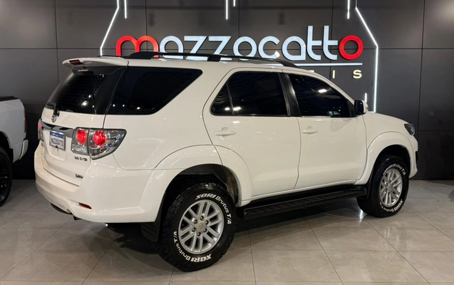 imagem-https://www.socarrao.com.br/sc-vehicle-images-prod/3577207/1788295664947-003_287c31812aabc3391aff121d6bd1f17f.jpeg