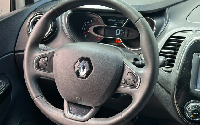 imagem-https://www.socarrao.com.br/sc-vehicle-images-prod/3577304/1789071006564-7279bf37b0e041f7bf2abfb9e4496e92_1788962843733.jpg