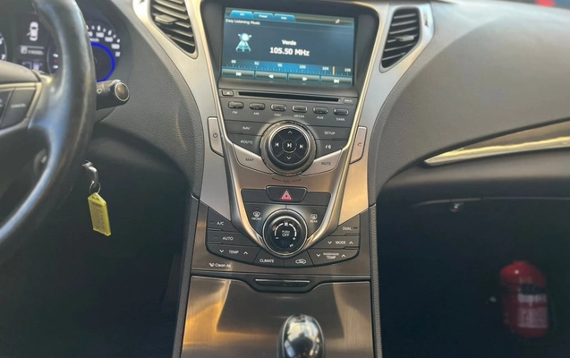 imagem-https://www.socarrao.com.br/sc-vehicle-images-prod/3577333/1789764419177-vehicle_image_1789764391_8c4605f277f34766626d17e92fe6d2cd.jpeg