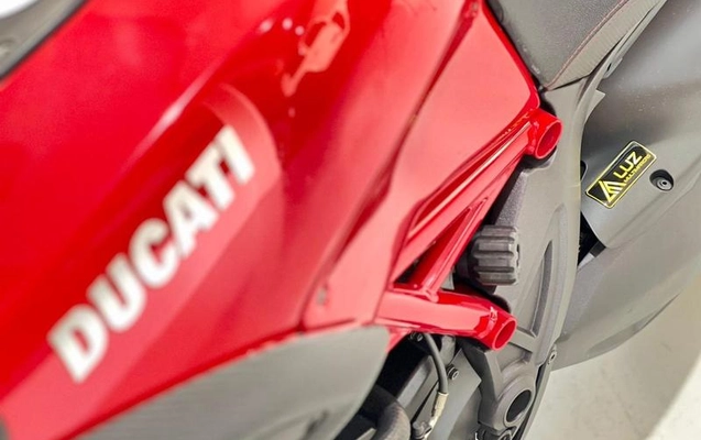 imagem-https://www.socarrao.com.br/sc-vehicle-images-prod/3577389/1790098945384-8440832_14_B_a07c3a5b23.jpeg