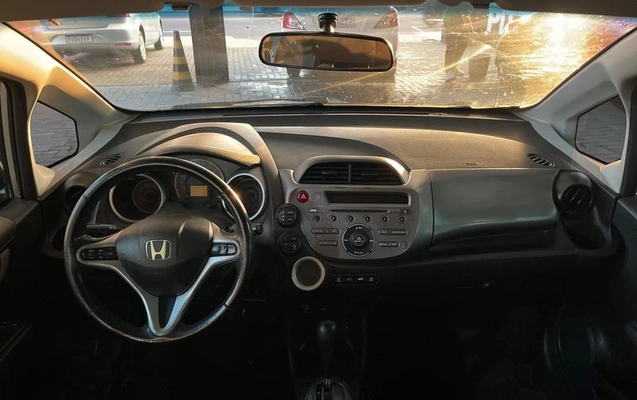 imagem-https://www.socarrao.com.br/sc-vehicle-images-prod/3577391/1789598319974-8440514_8_B_bb62129813.jpeg