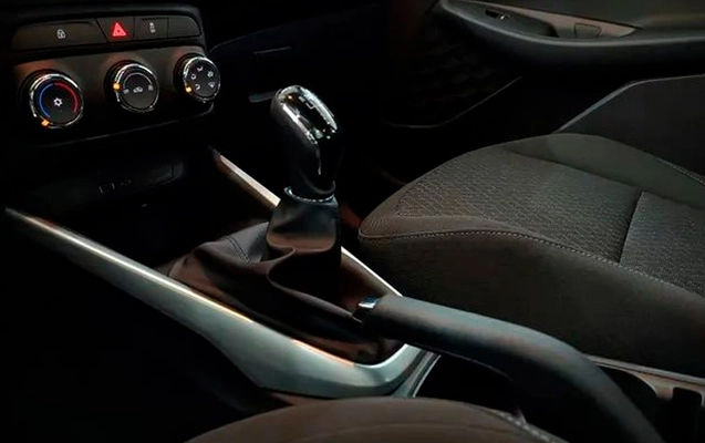 imagem-https://www.socarrao.com.br/sc-vehicle-images-prod/3577657/1788297014713-bd3ae012-83f3-4ea6-bf1c-a659fa47d16520231229152934.jpeg