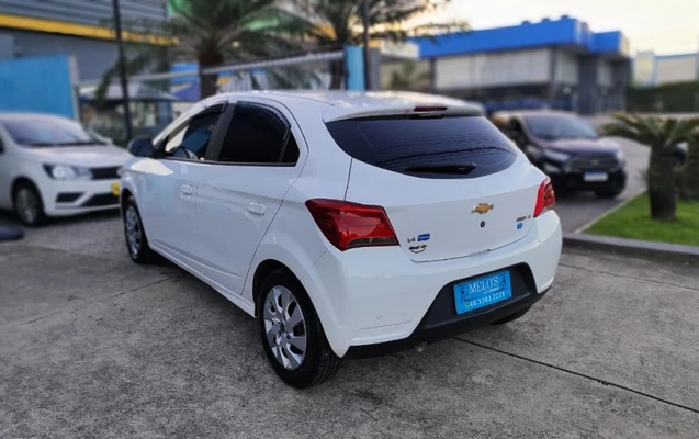 imagem-https://www.socarrao.com.br/sc-vehicle-images-prod/3577673/1789502590721-gb-7d2e2f4.jpeg