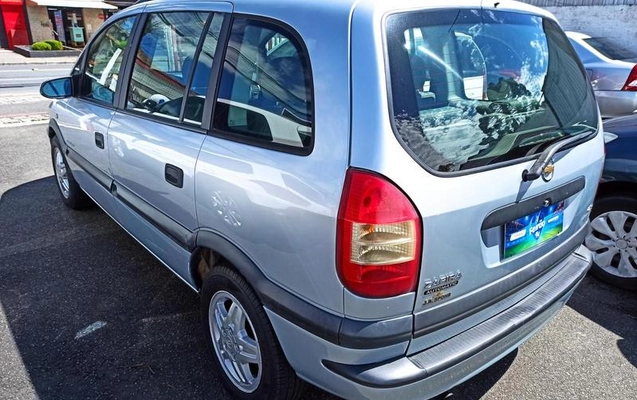 imagem-https://www.socarrao.com.br/sc-vehicle-images-prod/3577762/1790352685365-8440815_5_B_23cc6e4158.jpeg