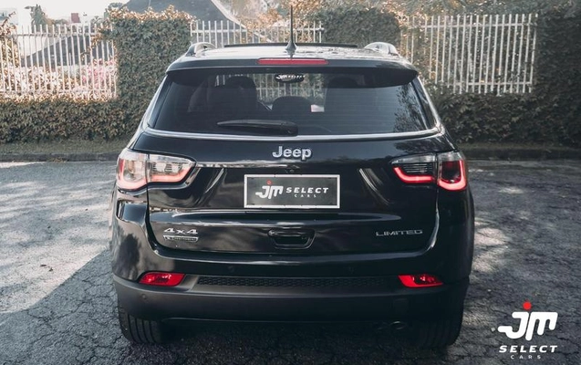 imagem-https://www.socarrao.com.br/sc-vehicle-images-prod/3577780/1789565968049-8440866_8_B_02515f880b.jpeg