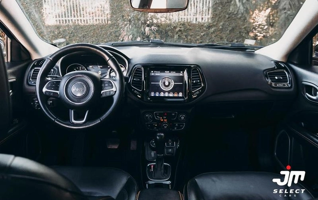 imagem-https://www.socarrao.com.br/sc-vehicle-images-prod/3577780/1789565968053-8440866_7_B_5a162a6b34.jpeg
