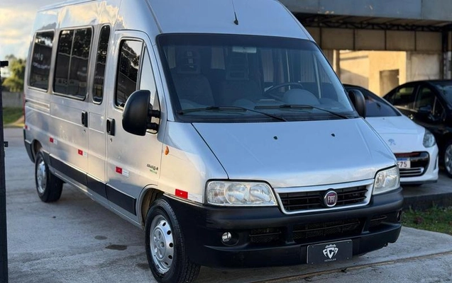 imagem-https://www.socarrao.com.br/sc-vehicle-images-prod/3577850/1789656402940-8430861_1_B_17cc7991de.jpeg