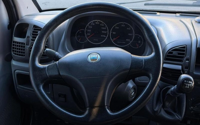 imagem-https://www.socarrao.com.br/sc-vehicle-images-prod/3577850/1789656402960-8430861_10_B_a2dc6290ac.jpeg