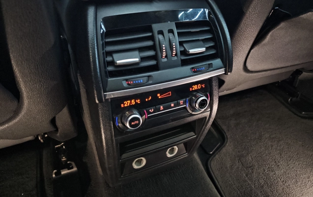 imagem-https://www.socarrao.com.br/sc-vehicle-images-prod/3578056/1789169854345-003_755fac9c65662b5b90c888ce520b3933.jpg