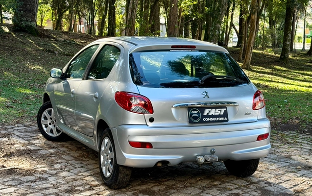 imagem-https://www.socarrao.com.br/sc-vehicle-images-prod/3578062/1788298362298-99f26541-815a-482e-8ffd-38bbf7c56f77.jpg
