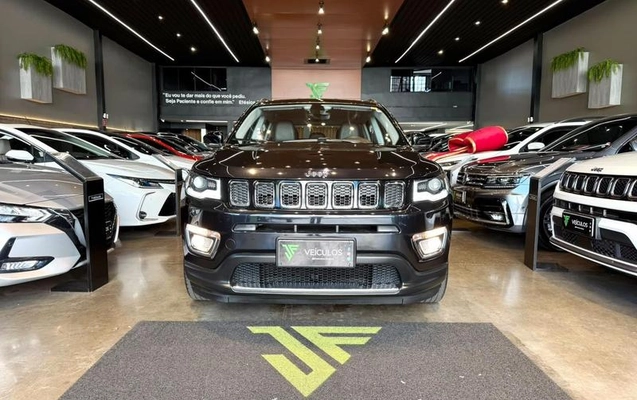 imagem-https://www.socarrao.com.br/sc-vehicle-images-prod/3578130/1789397410891-8432884_0_B_92c49fcd6f.jpeg