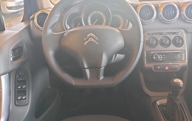 imagem-https://www.socarrao.com.br/sc-vehicle-images-prod/35782/1786728855881-7660924_3_B_adcde49b33.jpeg