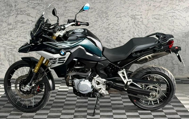imagem-https://www.socarrao.com.br/sc-vehicle-images-prod/35783/1770237138789-7449300_0_B_b915421d9c.jpeg