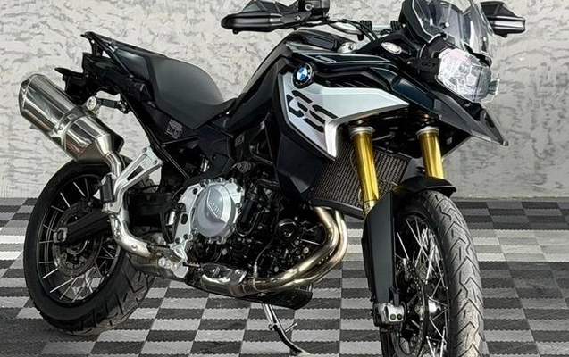 imagem-https://www.socarrao.com.br/sc-vehicle-images-prod/35783/1770380505660-7449300_2_B_c9108830dd.jpeg