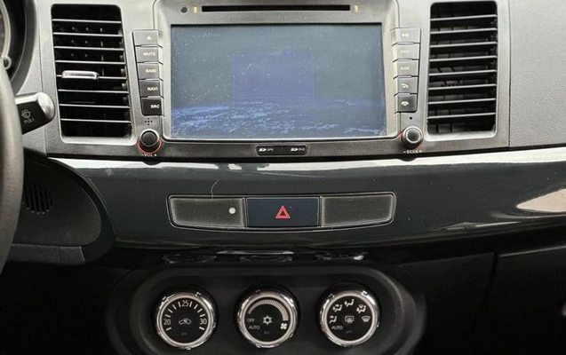 imagem-https://www.socarrao.com.br/sc-vehicle-images-prod/3578476/1791383748366-8404984_8_B_8d2ee08cca.jpeg