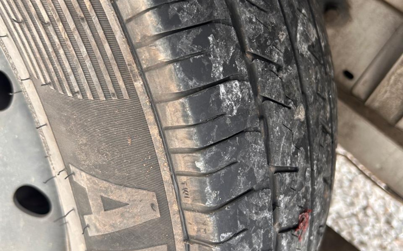 imagem-https://www.socarrao.com.br/sc-vehicle-images-prod/3580129/1788306083948-Rm90byAxMC5qcGVn.jpeg