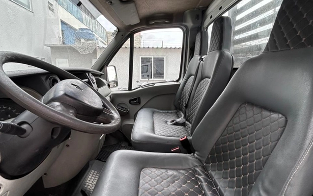 imagem-https://www.socarrao.com.br/sc-vehicle-images-prod/3580129/1788306084858-Rm90byAxNC5qcGVn.jpeg