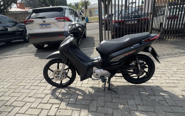imagem-https://www.socarrao.com.br/sc-vehicle-images-prod/3580552/1788307444712-V2hhdHNBcHAgSW1hZ2UgMjAyNi0wOC0zMSBhdCAxMi4xNy4wNy5qcGVn.jpeg
