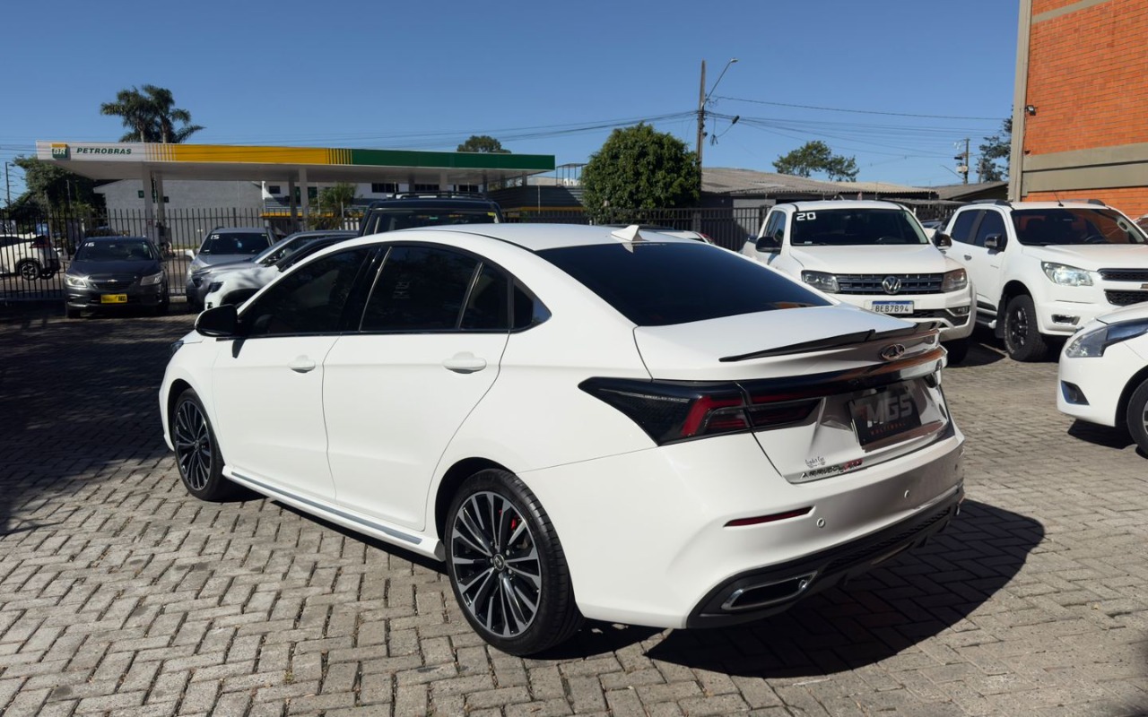 imagem-https://www.socarrao.com.br/sc-vehicle-images-prod/3580749/1788307947023-V2hhdHNBcHAgSW1hZ2UgMjAyNi0wNC0wOSBhdCAxMC4wNS4xNiAoNCkuanBlZw.jpeg