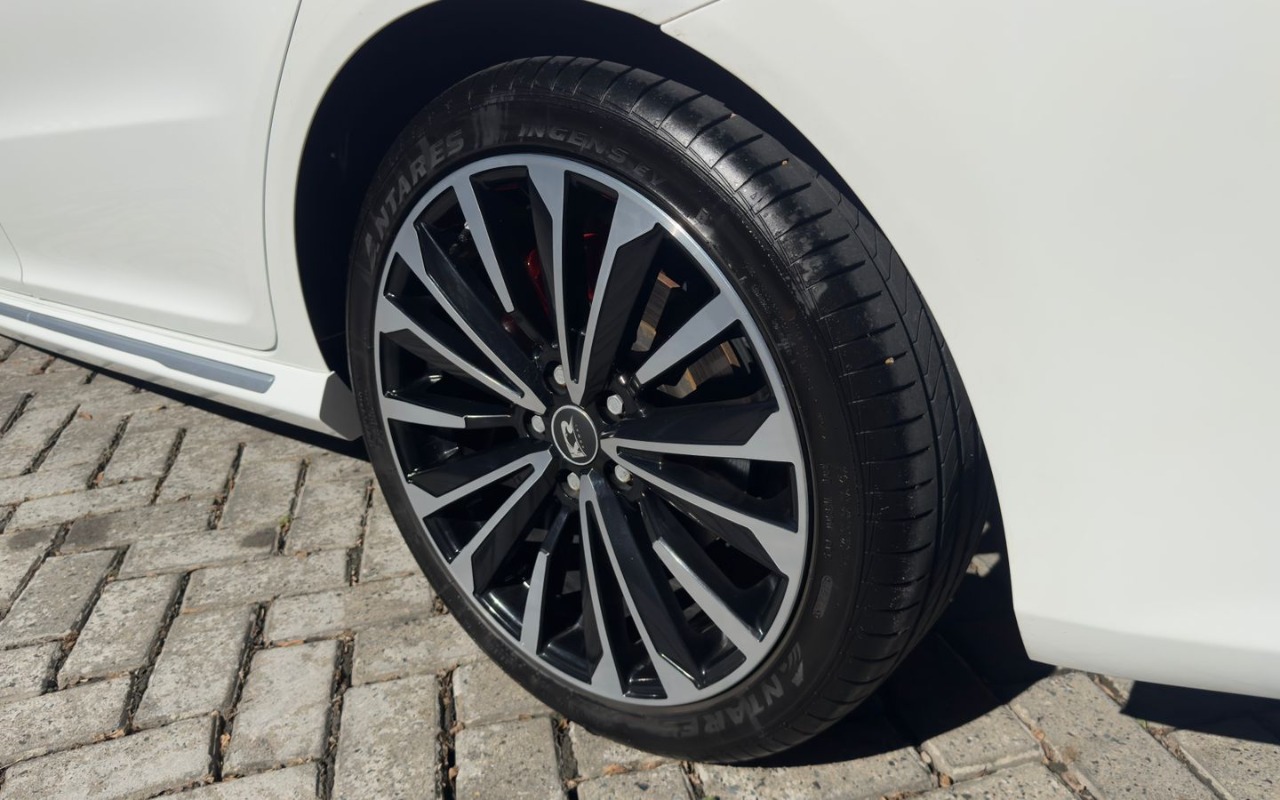 imagem-https://www.socarrao.com.br/sc-vehicle-images-prod/3580749/1788307947723-V2hhdHNBcHAgSW1hZ2UgMjAyNi0wNC0wOSBhdCAxMC4wNS4xNy5qcGVn.jpeg