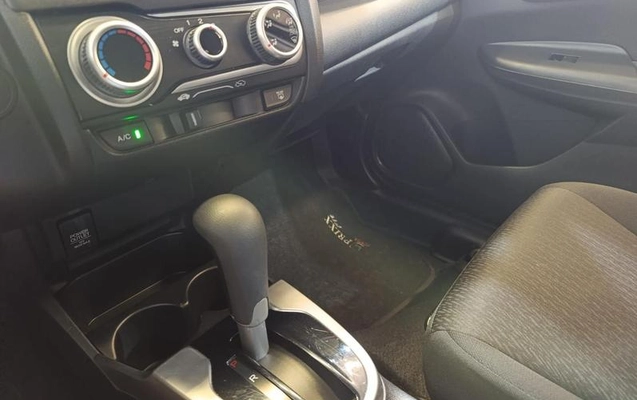 imagem-https://www.socarrao.com.br/sc-vehicle-images-prod/3581457/1788524642218-8441180_3_B_11ae02f0af.jpeg