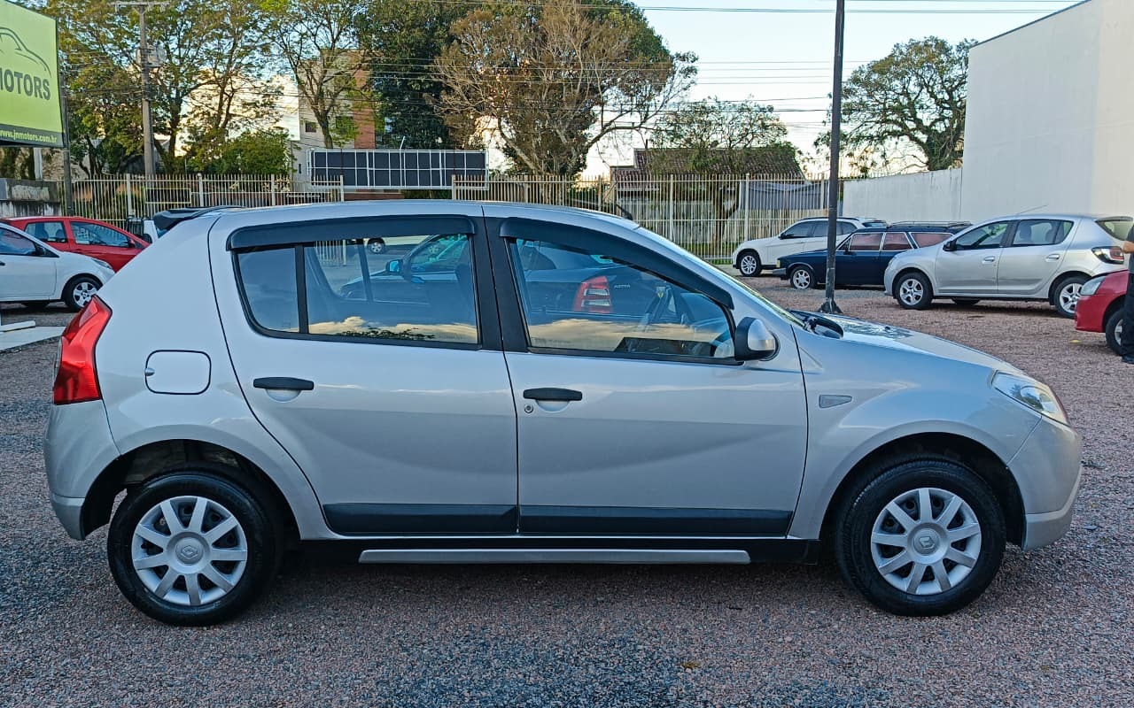 imagem-https://www.socarrao.com.br/sc-vehicle-images-prod/3581458/1788310760675-ZTRhNTdiNzAtZGQxZC00YjFiLTg2OGMtYWExMTk2ODUxMjI5LmpwZw.jpg