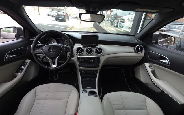 imagem-https://www.socarrao.com.br/sc-vehicle-images-prod/3581858/1788312239804-MjAyNjA4MjhfMTIxMzMxLmpwZw.jpg