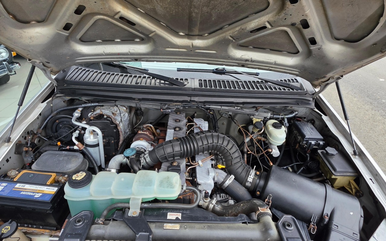 imagem-https://www.socarrao.com.br/sc-vehicle-images-prod/3582458/1788314002975-SU1HLTIwMjYwODEyLVdBMDA4Mi5qcGc.jpg