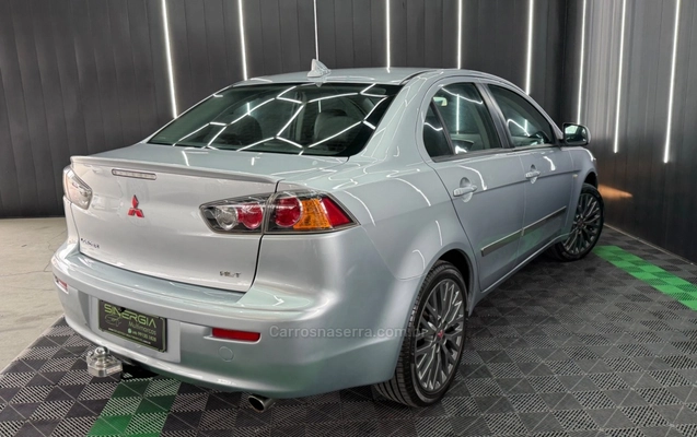 imagem-https://www.socarrao.com.br/sc-vehicle-images-prod/3587175/1788347855301-a7088518a87c3d949ca06e4aab14235a_big.jpeg