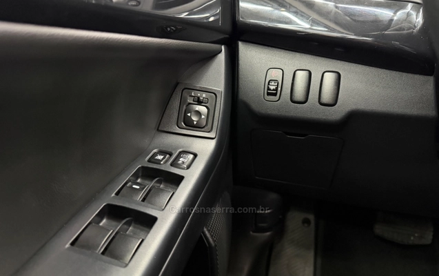 imagem-https://www.socarrao.com.br/sc-vehicle-images-prod/3587175/1788347855325-4ff631880b133fb1dd08e5ee523eeda4_big.jpeg