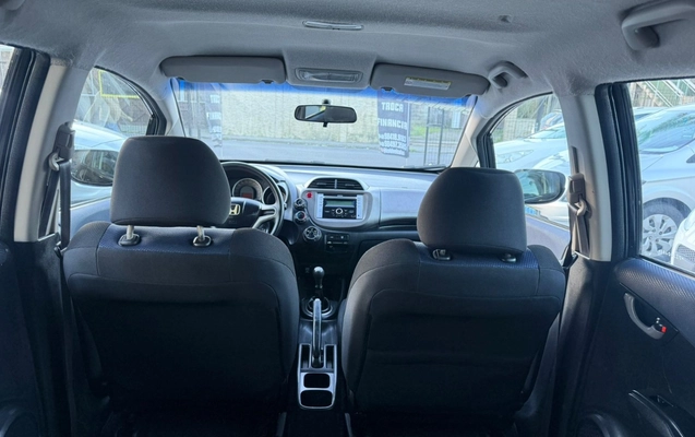 imagem-https://www.socarrao.com.br/sc-vehicle-images-prod/3587186/1788348993638-V2hhdHNBcHAgSW1hZ2UgMjAyNi0wOS0wMSBhdCAxOS4xMS40MC5qcGVn.jpeg
