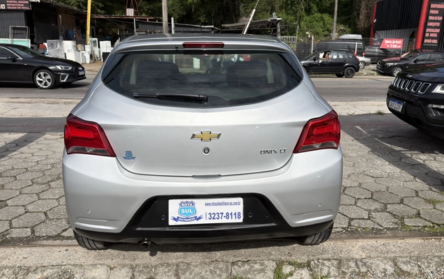 imagem-https://www.socarrao.com.br/sc-vehicle-images-prod/3587207/1788349743078-003_9a0493400e0974d07cd8874acc87cbc7.jpeg