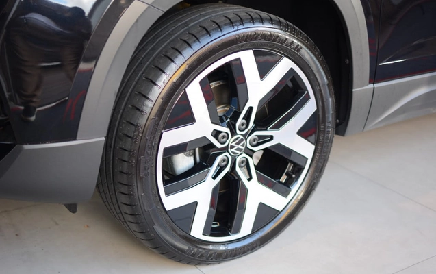 imagem-https://www.socarrao.com.br/sc-vehicle-images-prod/3587224/1788378707437-vehicle_image_1788378648_927f5f03e9949183fd5571b37567f225.jpeg