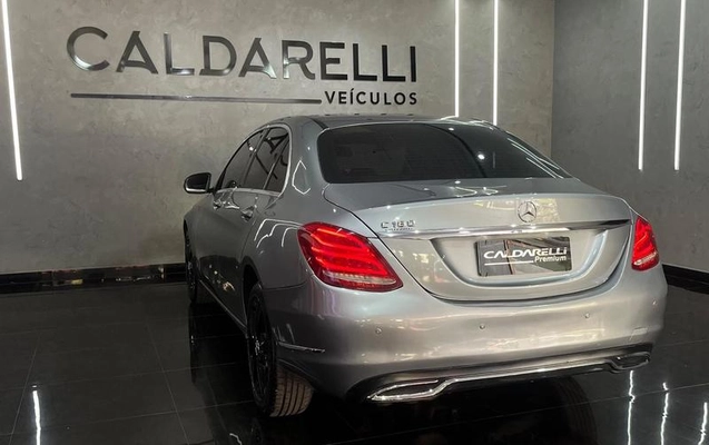 imagem-https://www.socarrao.com.br/sc-vehicle-images-prod/3587238/1788543873427-8440954_4_B_bfb48e5cb4.jpeg