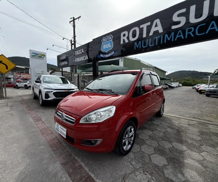 Fiat Idea 2014 Vermelho — foto 1 de 3