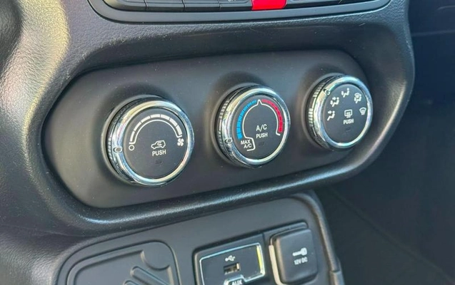 imagem-https://www.socarrao.com.br/sc-vehicle-images-prod/3587263/1789388579089-8402708_12_B_e96e818075.jpeg