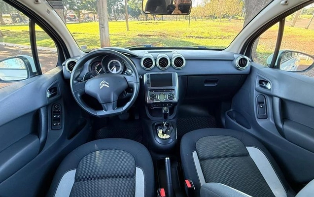 imagem-https://www.socarrao.com.br/sc-vehicle-images-prod/3587409/1788351721937-8268558_8_B_545de6b5c9.jpeg
