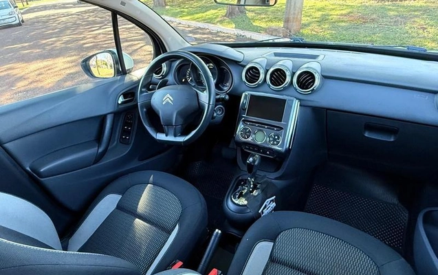 imagem-https://www.socarrao.com.br/sc-vehicle-images-prod/3587409/1788351721946-8268558_18_B_59f38b63b6.jpeg