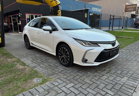 Toyota Corolla 2025 Branco — foto 1 de 3