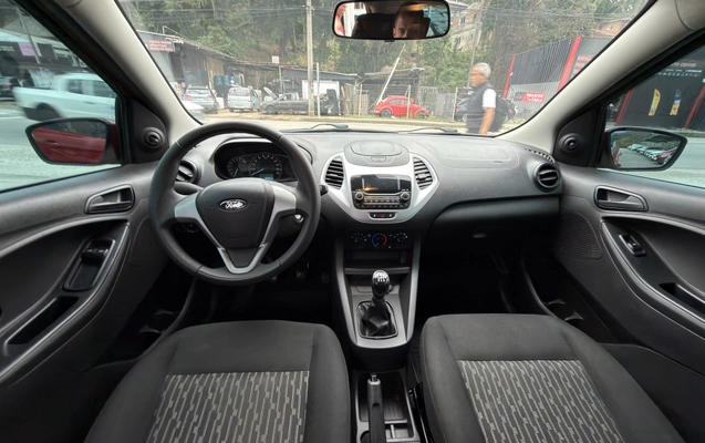 imagem-https://www.socarrao.com.br/sc-vehicle-images-prod/3587457/1788351932756-003_aa019902b8ca3a8468773dbac64ea895.jpeg