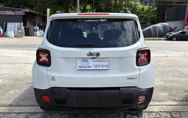 imagem-https://www.socarrao.com.br/sc-vehicle-images-prod/3587482/1788352402522-003_690f855cbb2db3334b575d5faf9a71dc.jpeg