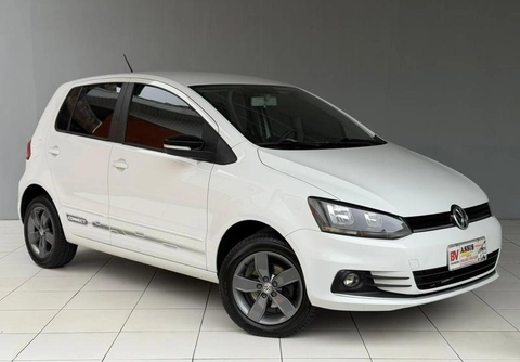 Volkswagen Fox 2021 Branco — foto 1 de 3