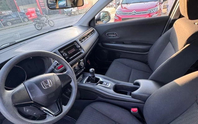 imagem-https://www.socarrao.com.br/sc-vehicle-images-prod/3587488/1788352466500-003_3929e39a739cf32394901e880b07340e.jpeg