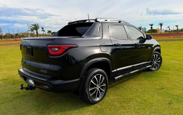 imagem-https://www.socarrao.com.br/sc-vehicle-images-prod/3587503/1788352813547-8397384_4_B_07b3653173.jpeg